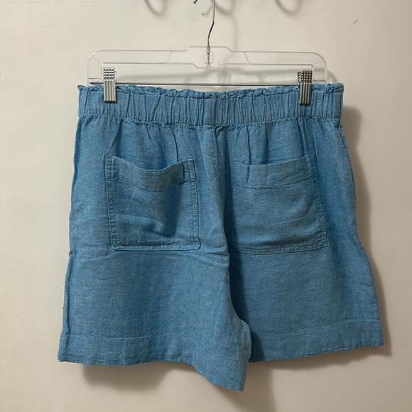 LOFT, Women’s high-waisted, elastic shorts, size M - Picture 2 of 10